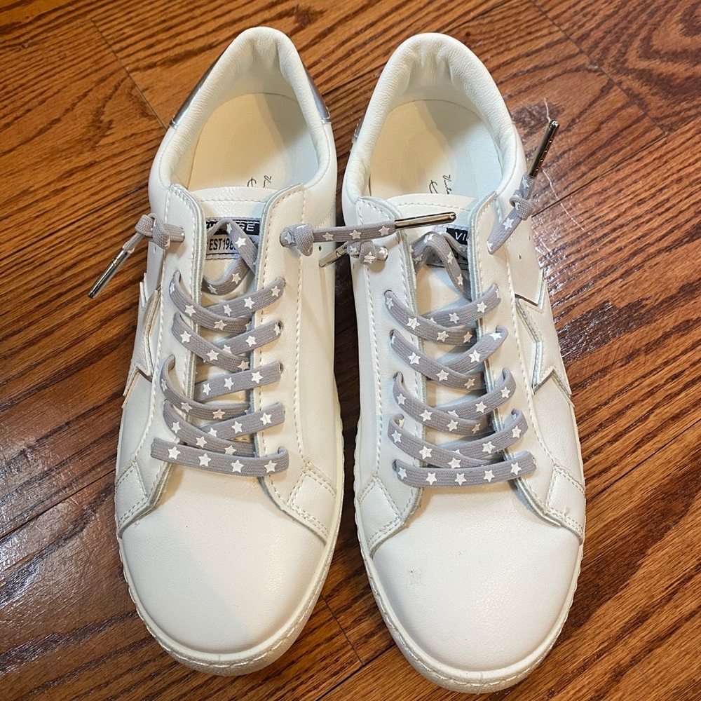 Vintage Havana Sneakers